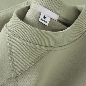 سترة رياضية كلاسيكية للجنسين بياقة مستديرة بلون موحد على الطراز الأمريكي ملابس خارجية عادية للربيع والخريف من القطن والبوليست...