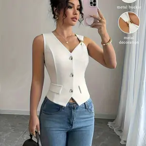 سترة نسائية أنيقة بلون موحد، تصميم عملي للعمل بفتحة أمامية وجيوب مقلدة